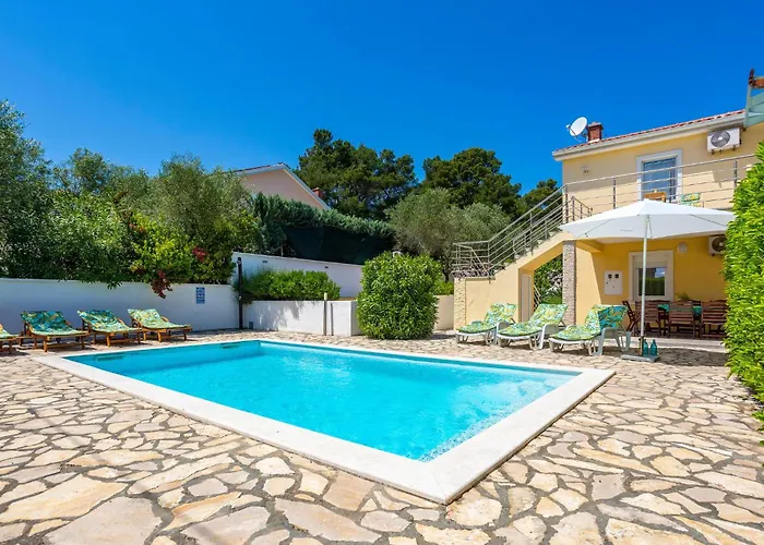 With Seaview Casa vacanze