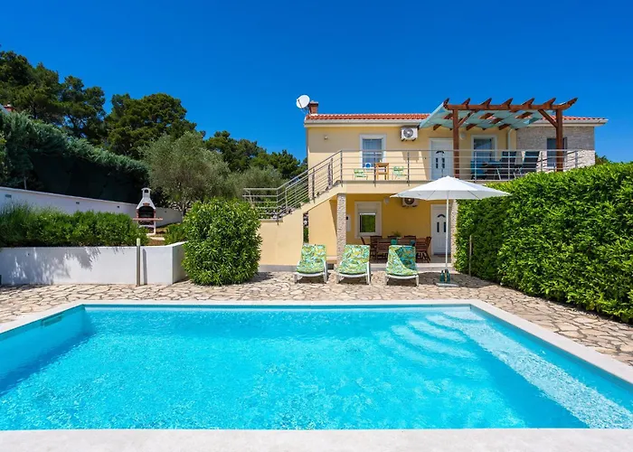 With Seaview Casa vacanze Vrh (Krk)
